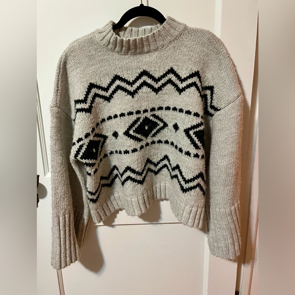 cupcakes & cashmere Cream and Black Patterned Turtleneck Sweater